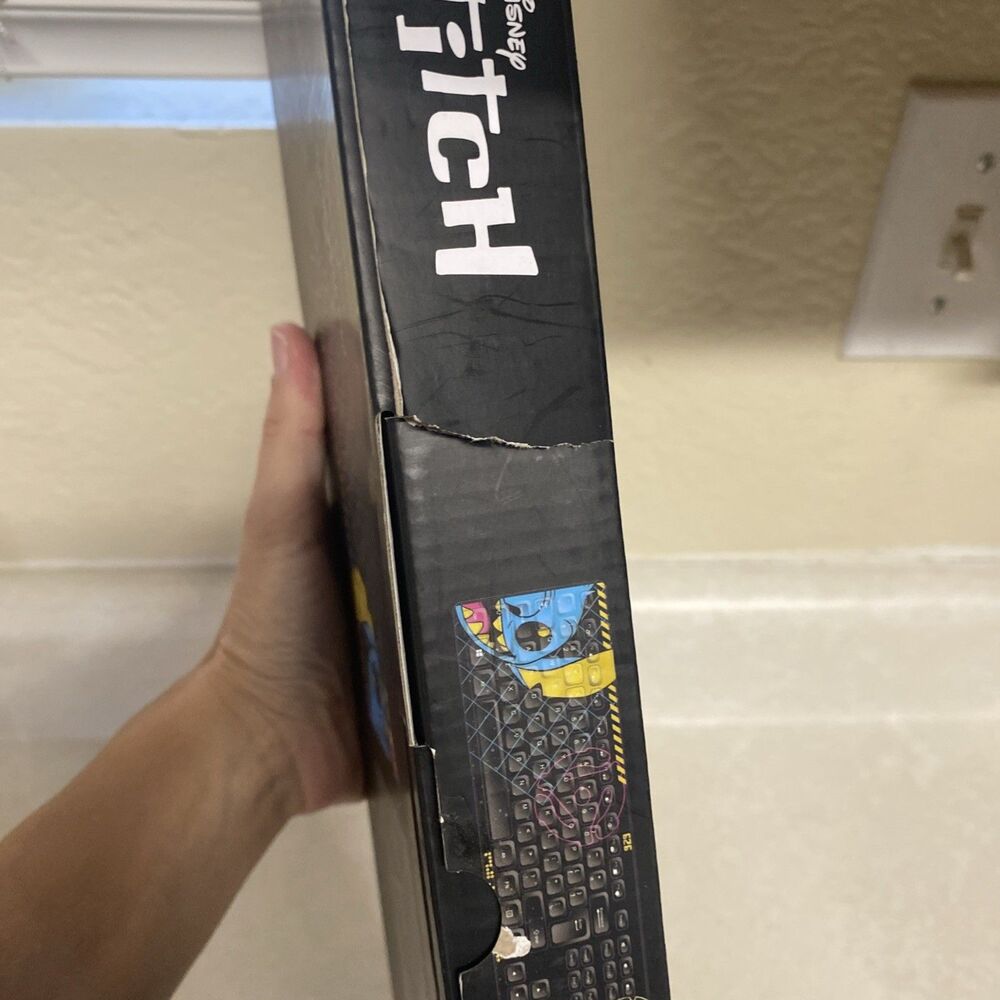 Disney Stitch Wireless Keyboard New In Box - Picture 8 of 11
